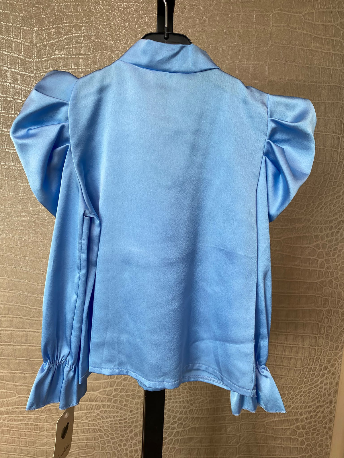 Elegante satijne Blouse met Strik
