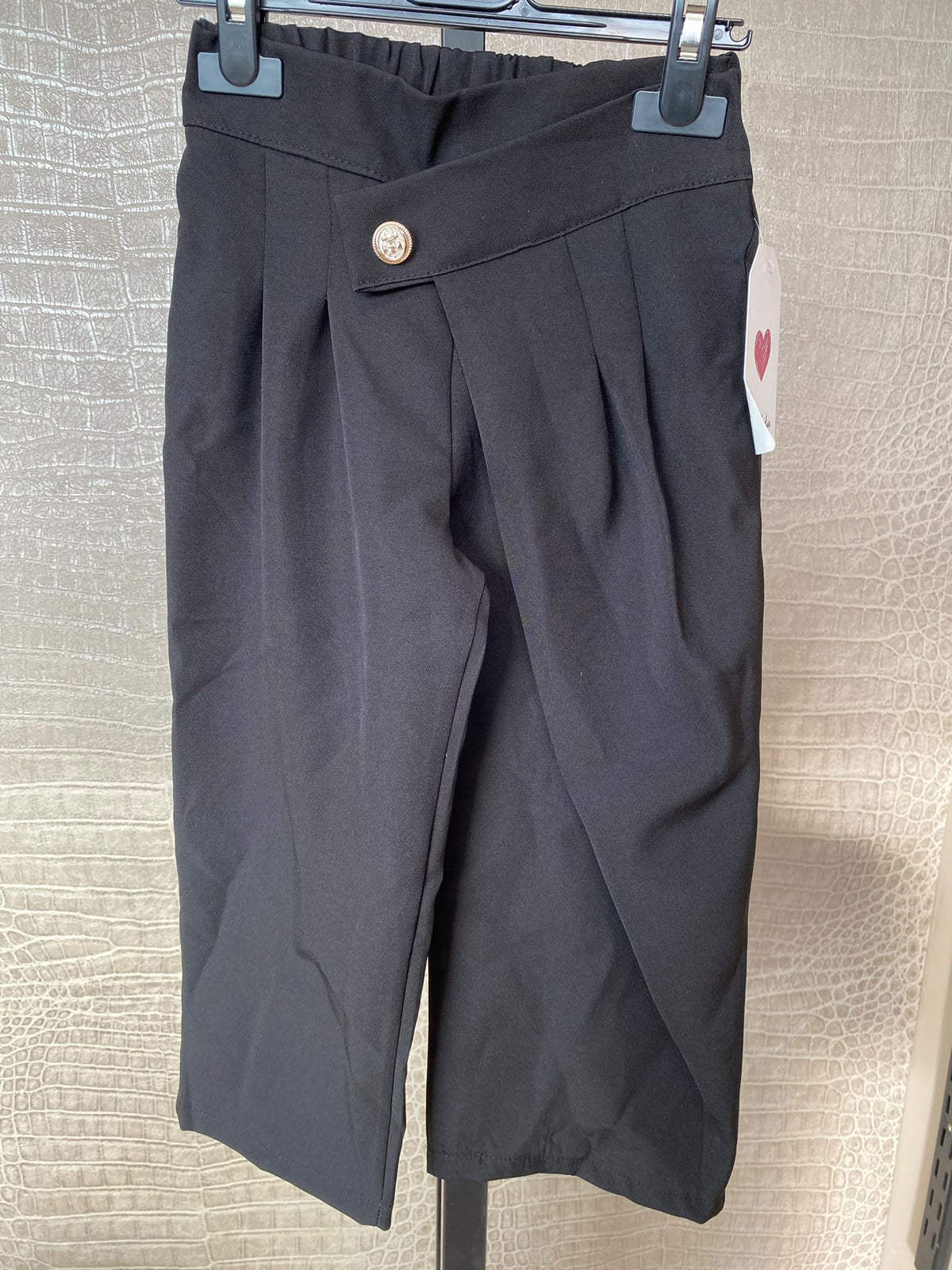 Wide Leg Broek met Gouden Knoop